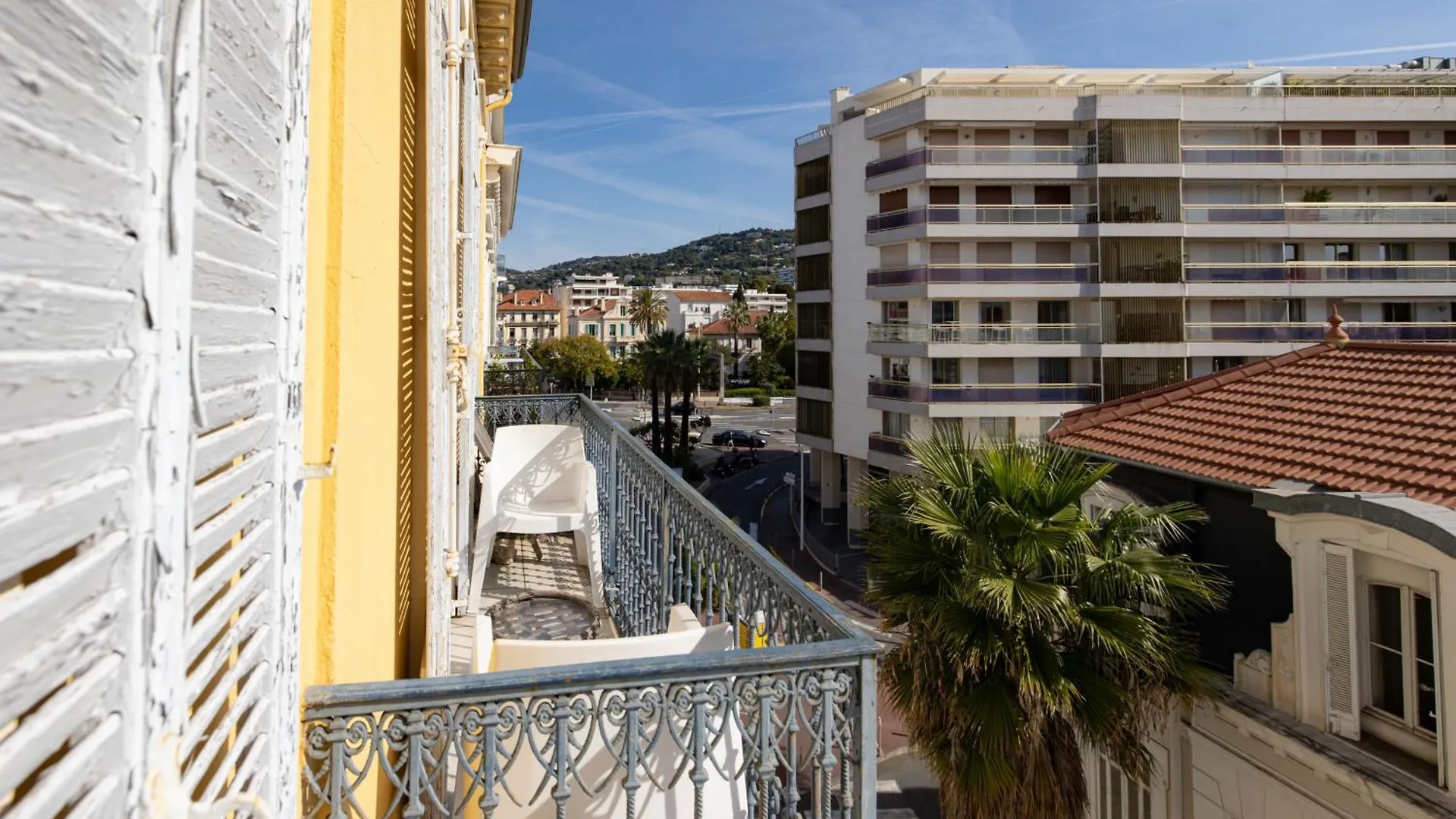 Center Of Cannes 100M2 Bright Apartment 0*,  Franciaország
